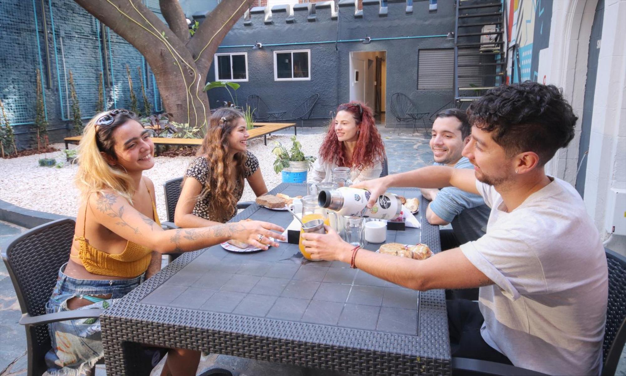 Play Hostel Garden Buenos Aires Exterior foto